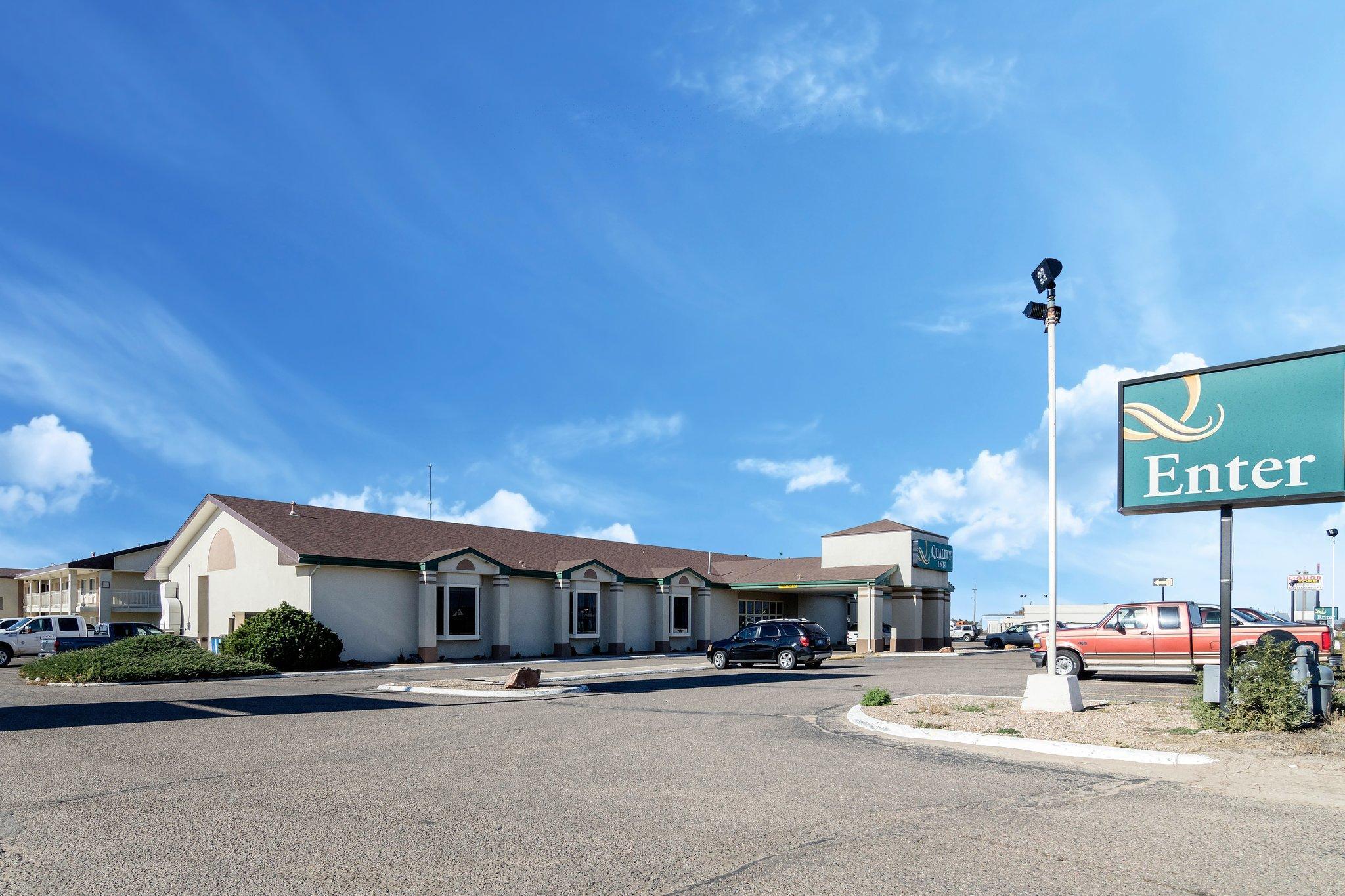 Colby Inn And Suites المظهر الخارجي الصورة