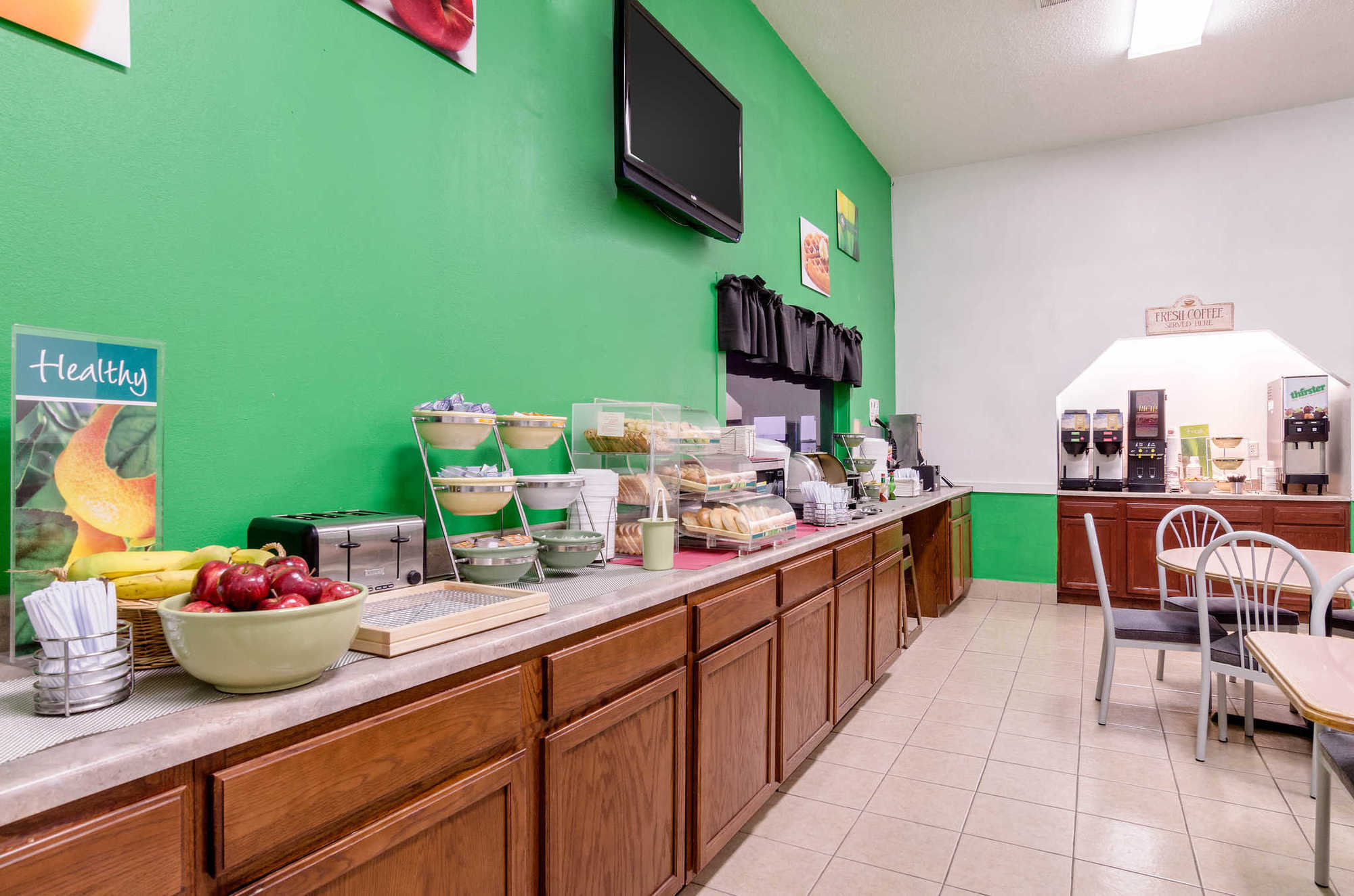 Colby Inn And Suites المرافق الصورة