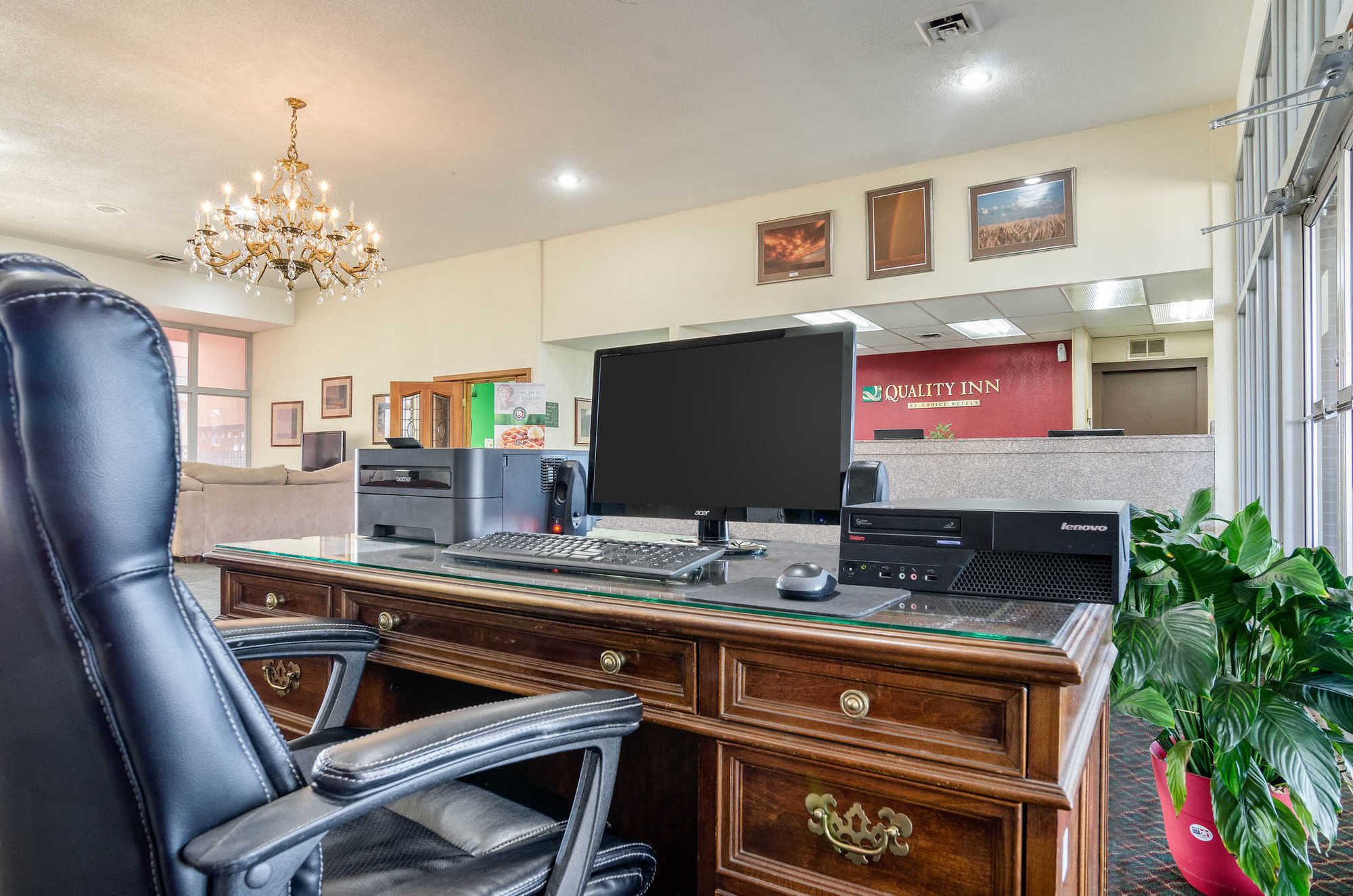 Colby Inn And Suites المرافق الصورة