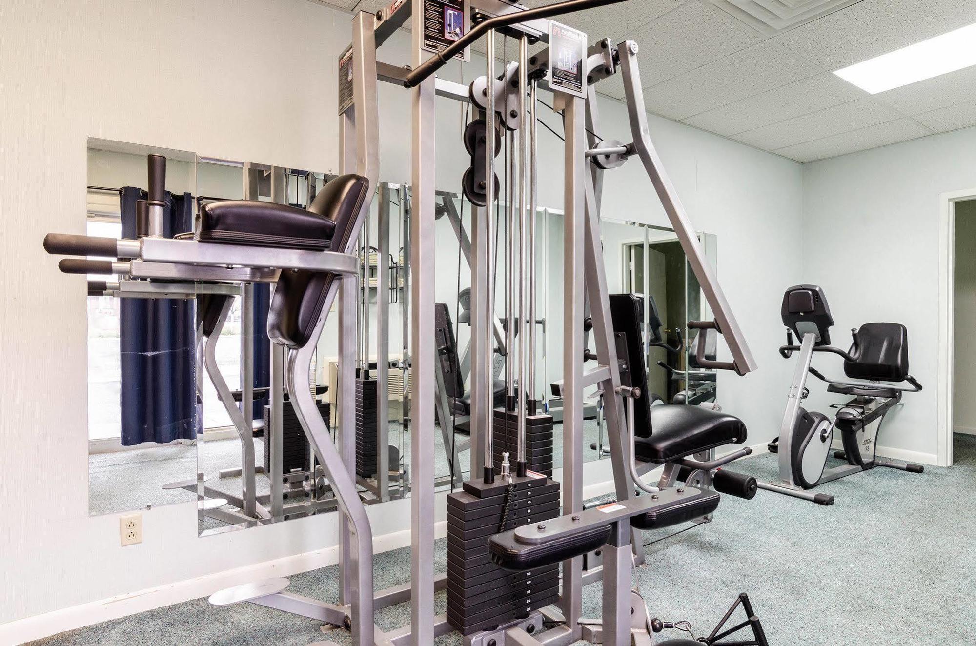 Colby Inn And Suites المظهر الخارجي الصورة